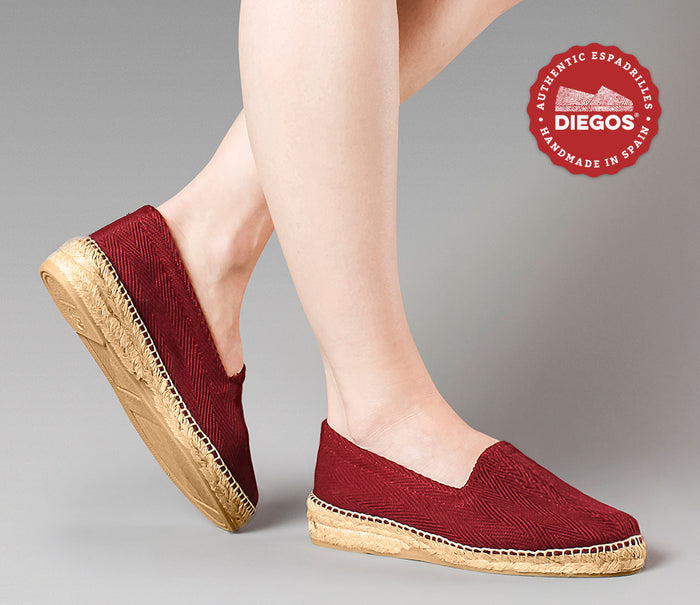 Burgundy Lucia