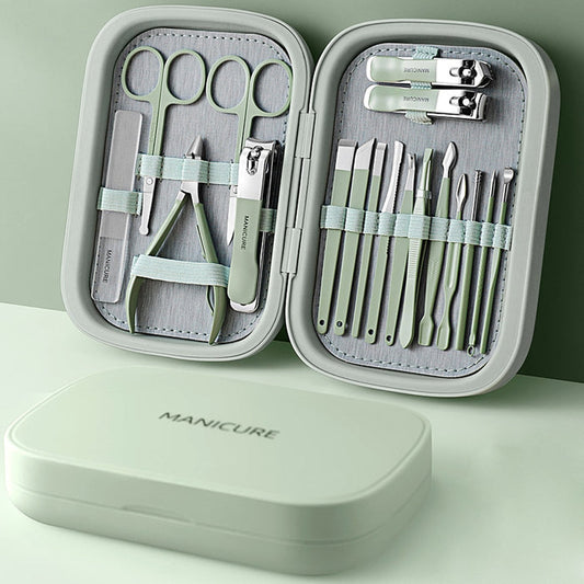 Cleo Executive Grooming Kit