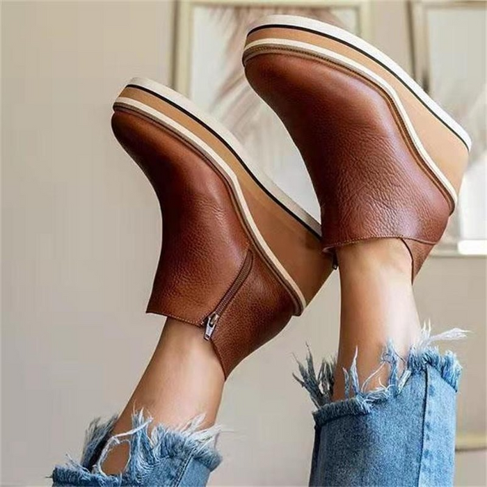 Emilia-Calou Summerly Platform Booties