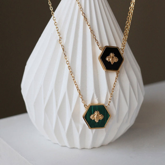 Exquisite Clavicle Bee Necklace