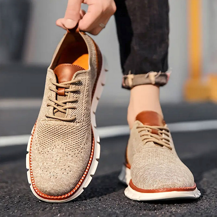 GLIDEWALK™ OXFORD DRESS SNEAKER