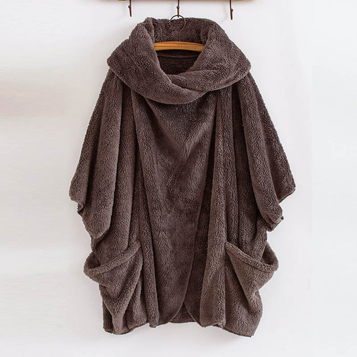 Izy Lynden Fluffy Fleece Oodie