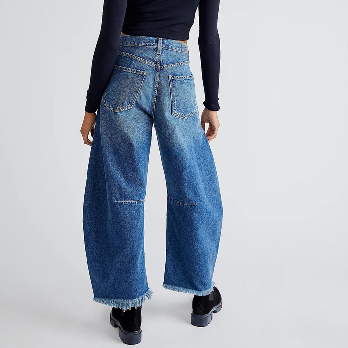 L'ATERIBÉLLE FLARED DENIM JEANS BY LILIAN-THOURAM™