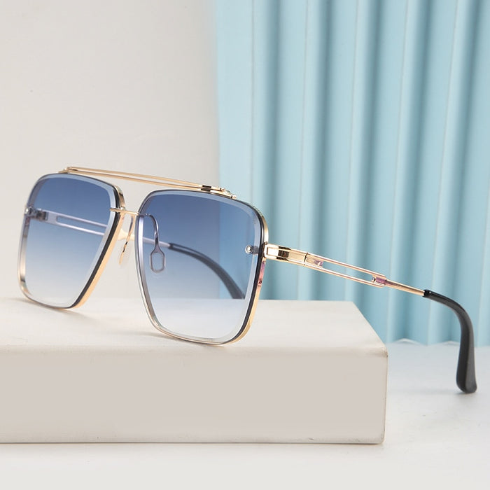 Mackenzie Modish Gradient Sunglasses