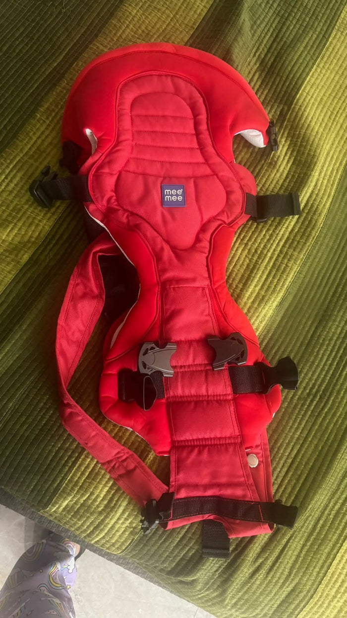 MEE MEE Comfy New Born Baby Carrier with ergonomic design, padded shoulder straps, adjustable buckles, breathable fabric, and secure support for comfortable babywearing from the newborn stage.