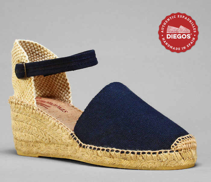 Navy Carmen