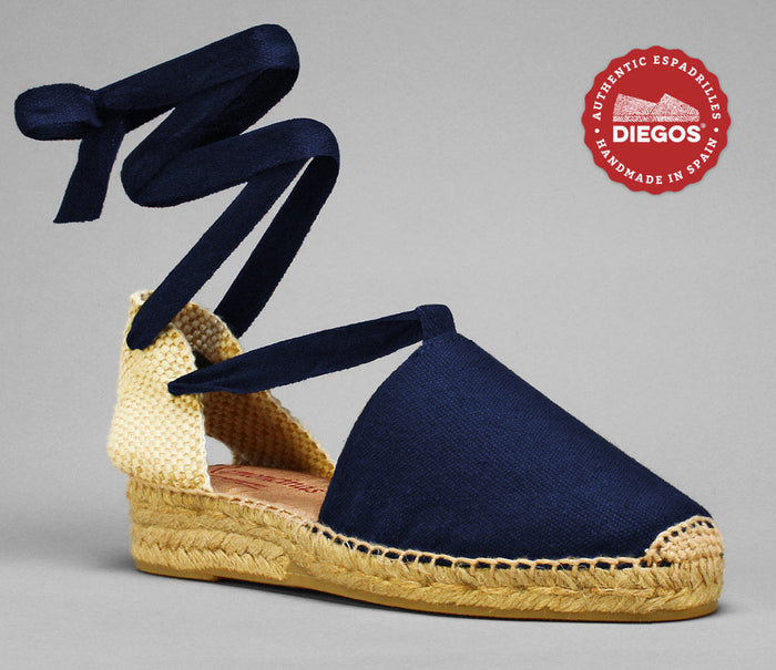 Navy Lola