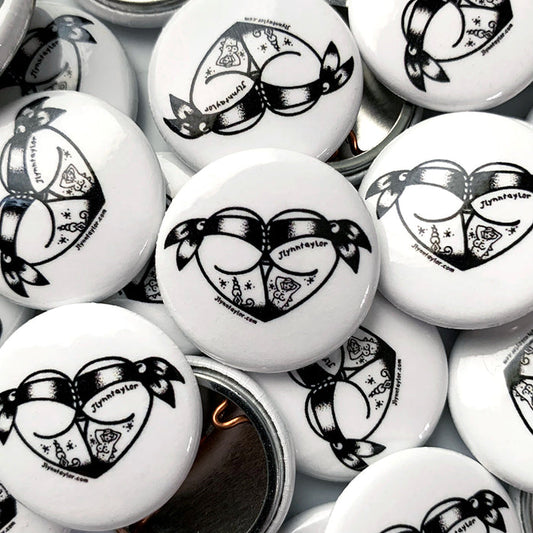 American traditional tattoo flash Scrunch Butt Heart booty Pin-back button.