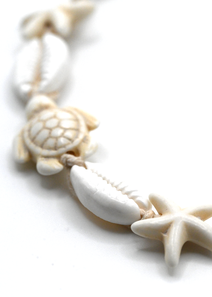 Sea Life Bone and Shell Adjustable Bracelet - Close-Up 1