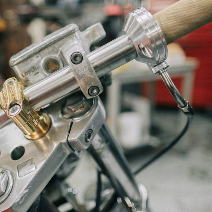 The Acerus - Single Cable Throttle Assembly for Harley Davidson