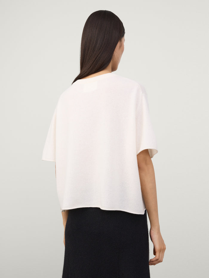 The Cila T-shirt
