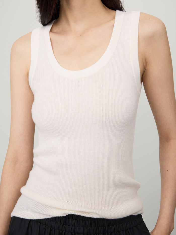 The Ina Top