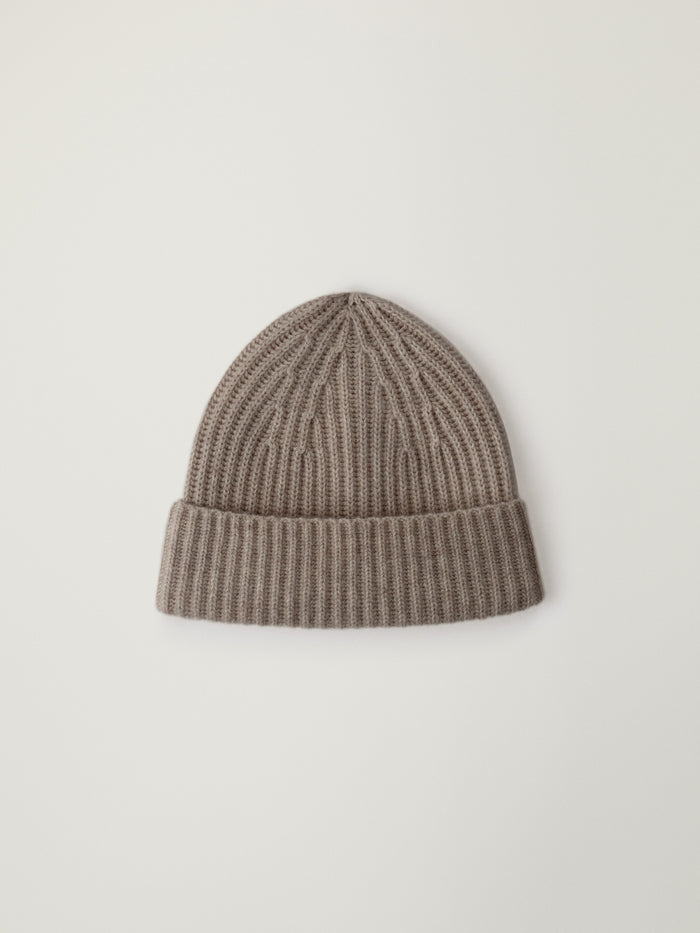 The Menton Hat