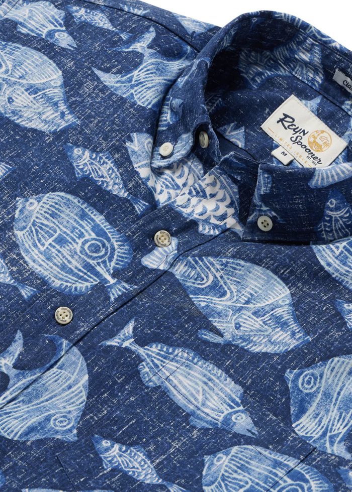 The Reef - Navy - Close-Up
