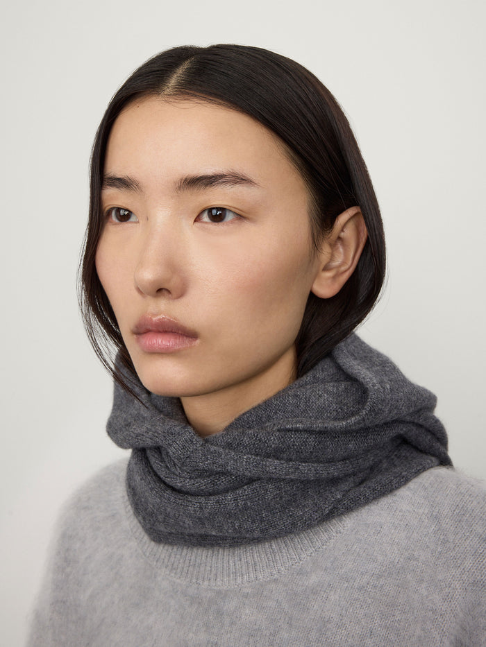The Rina Scarf